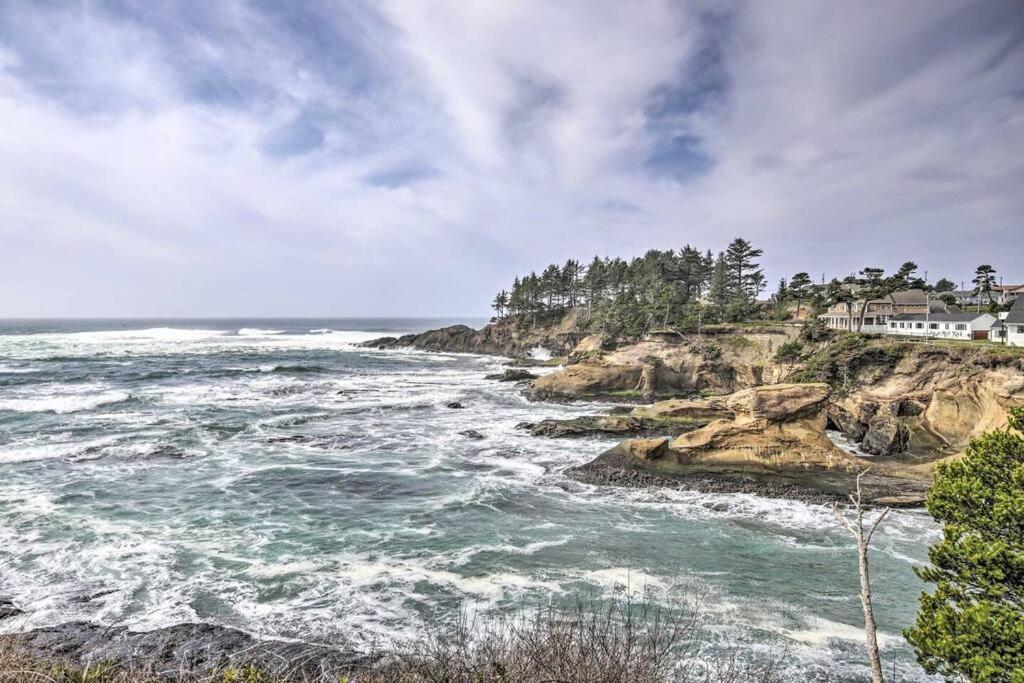 Modern Oregon Retreat W/ Deck, Hot Tub, Ocean View ดีโพเบย์ ภายนอก รูปภาพ